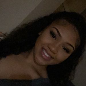 Meet your Posher, Kyla